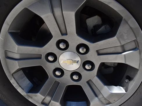 Used 2018 Chevrolet Tahoe LT AWD/4WD image 9