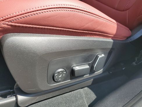 Used 2025 BMW X4 M40i w/ Premium Package AWD/4WD image 11