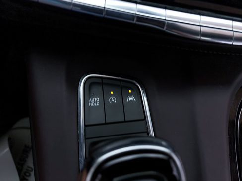 Used 2023 Cadillac Escalade ESV Sport Platinum AWD/4WD image 41