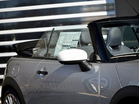 New 2026 MINI Cooper S image 3