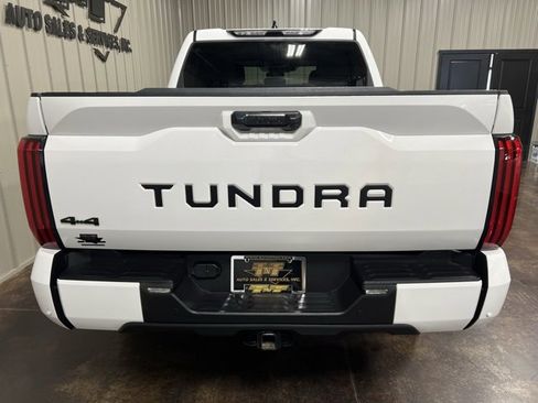 Used 2022 Toyota Tundra SR5 image 9
