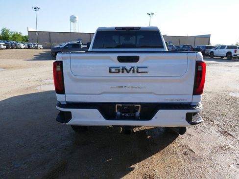 New 2026 GMC Sierra 2500 Denali Ultimate AWD/4WD image 6