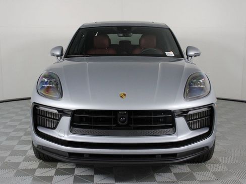 New 2026 Porsche Macan S image 10