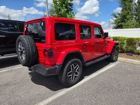 Used 2024 Jeep Wrangler Unlimited Sahara w/ Safety Group image 7