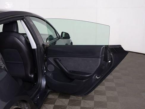 Used 2021 Tesla Model 3 Long Range AWD/4WD image 25