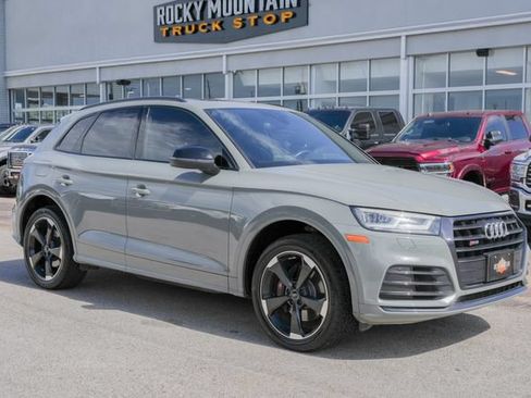 Used 2019 Audi SQ5 Premium Plus w/ Premium Plus Package AWD/4WD image 3