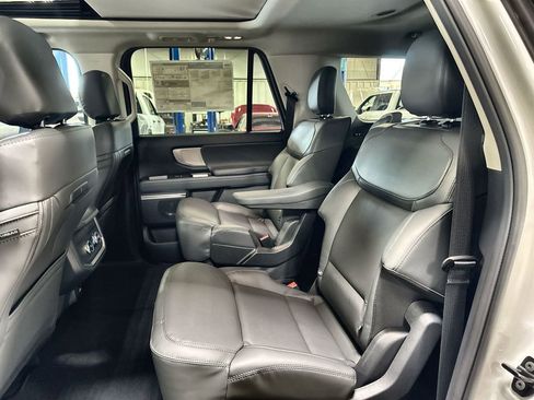 New 2026 Ford Expedition Max Active image 25