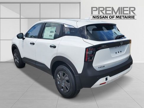 New 2026 Nissan Kicks S image 4