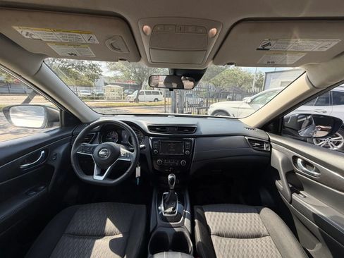 Used 2020 Nissan Rogue S w/ Special Edition Package FWD image 19