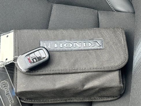 Used 2023 Honda Civic Sport image 9