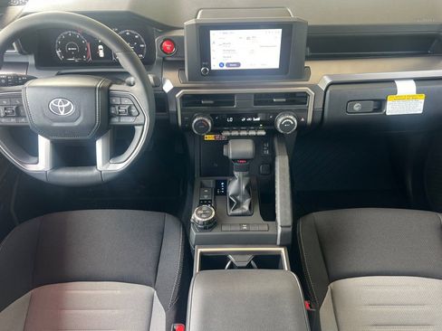 New 2026 Toyota 4Runner TRD Off-Road AWD/4WD image 10