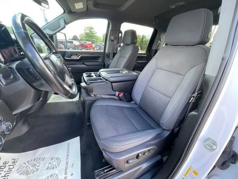 Used 2024 Chevrolet Silverado 2500 LT AWD/4WD image 9