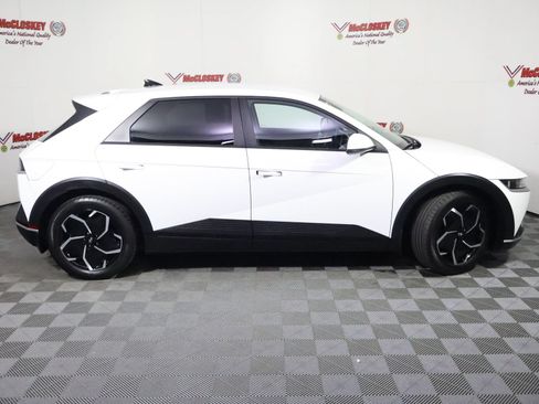 Used 2023 Hyundai Ioniq 5 SEL AWD/4WD image 3