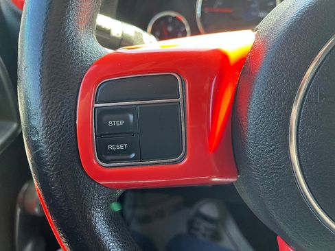 Used 2012 Jeep Wrangler Sport AWD/4WD image 17