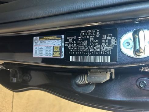 Used 2026 Kia Sorento S w/ S Panoramic Sunroof Package AWD/4WD image 32