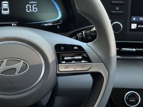 New 2025 Hyundai Elantra Sport image 14