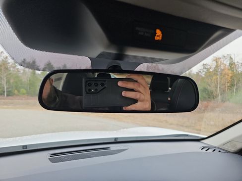 New 2026 Nissan Kicks SR w/ SR Premium Package image 25