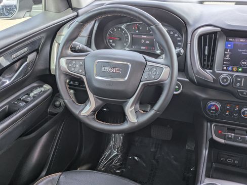 Used 2024 GMC Terrain AT4 w/ Tech Package AWD/4WD image 17