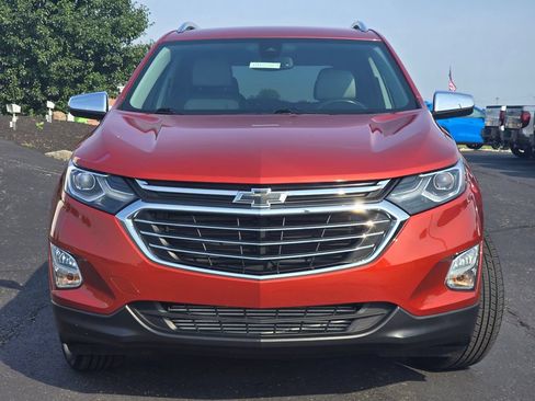Used 2020 Chevrolet Equinox Premier FWD image 3