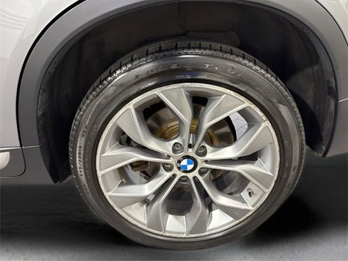 Used 2016 BMW X3 xDrive28i image 36