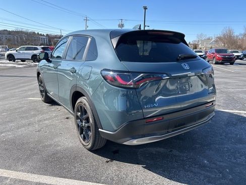 Certified 2024 Honda HR-V Sport image 7