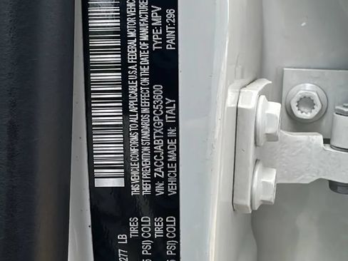 Used 2016 Jeep Renegade Latitude w/ Safety & Security Group FWD image 44