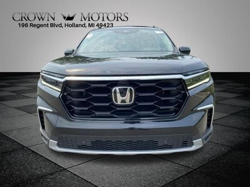 Used 2024 Honda Pilot Elite image 6