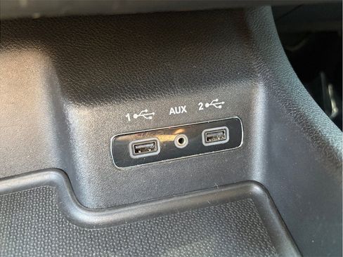 Used 2020 Dodge Durango SRT w/ Technology Group AWD/4WD image 35