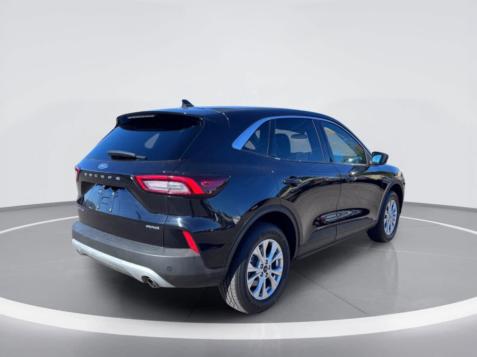 Used 2023 Ford Escape Active AWD/4WD image 6