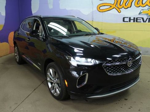 Used 2022 Buick Envision Avenir w/ Technology Package II FWD image 4