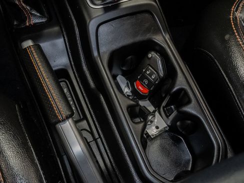 Used 2022 Jeep Gladiator Mojave w/ LED Lighting Group AWD/4WD image 24
