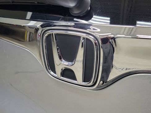 Certified 2017 Honda CR-V Touring image 6