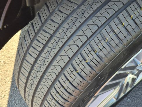 Used 2024 Mercedes-Benz GLS 450 4MATIC image 12