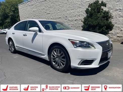 Used 2016 Lexus LS 460 w/ Comfort Package RWD image 1