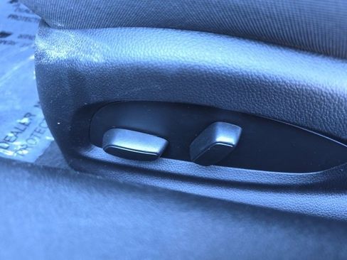 Used 2023 Chevrolet Camaro LT image 19