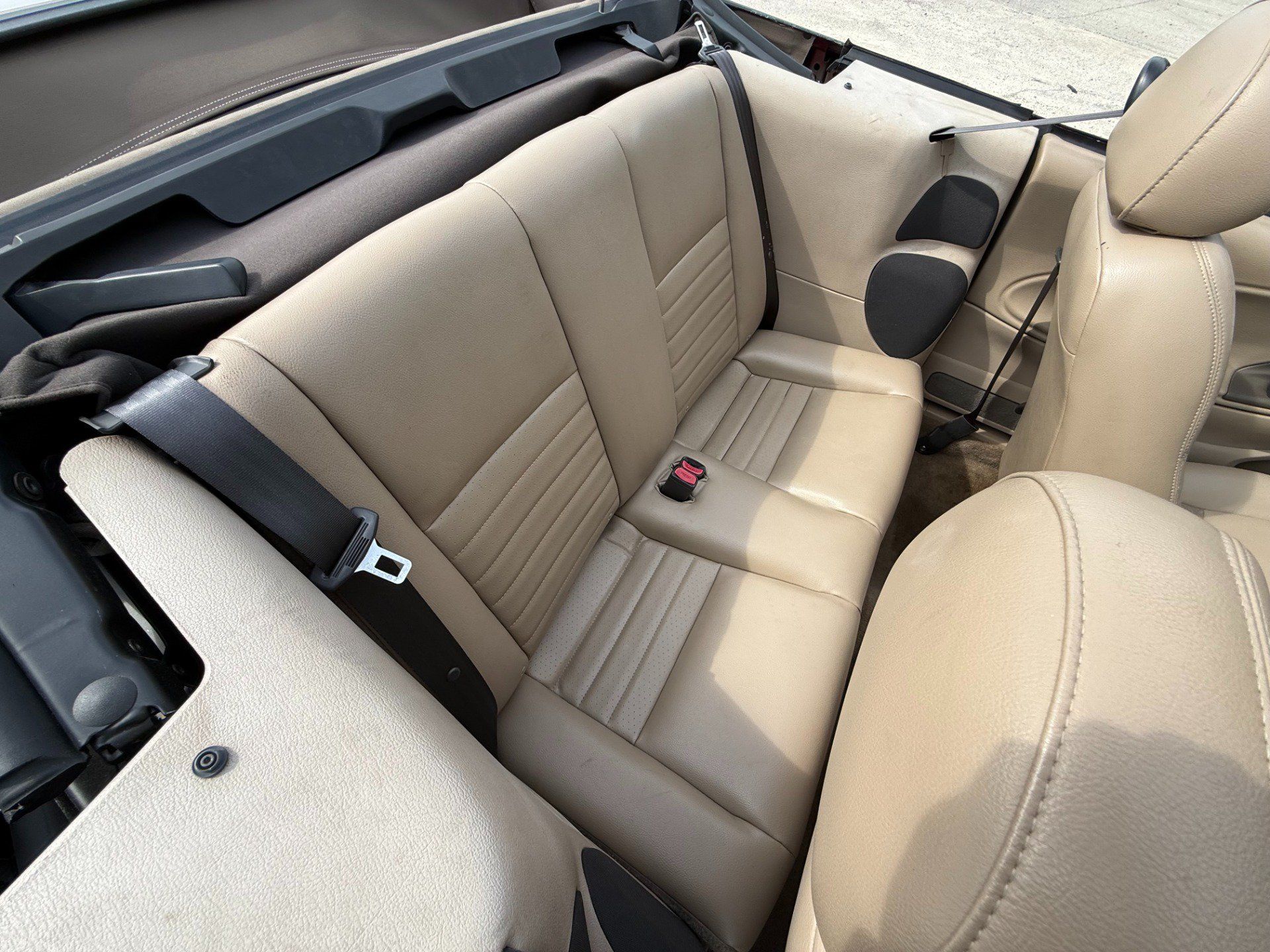 Used 2004 Ford Mustang GT RWD image 32