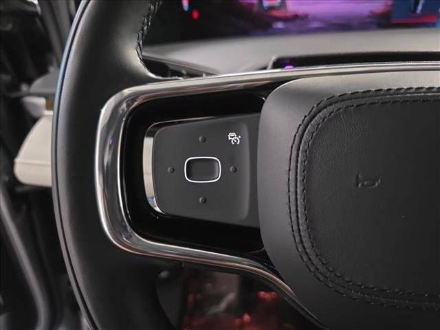 Used 2025 Lincoln Nautilus Reserve AWD/4WD image 18