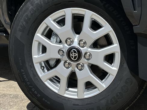New 2026 Toyota Tacoma SR5 RWD image 25