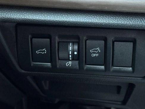Used 2020 Subaru Outback Touring XT AWD/4WD image 36