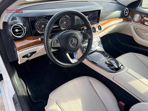 Used 2018 Mercedes-Benz E 300 image 19
