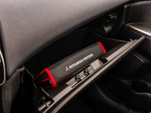 New 2024 Mitsubishi Outlander Sport SE AWD/4WD image 18