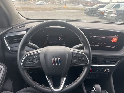 Used 2025 Buick Encore GX Preferred image 17