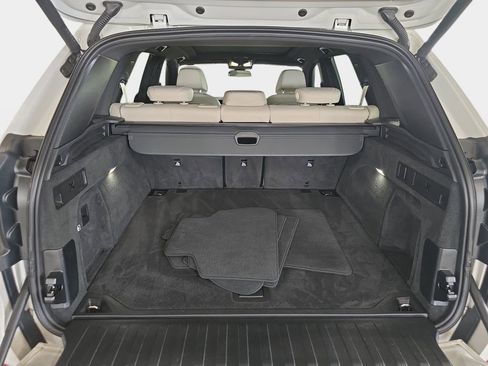 Used 2024 BMW X5 sDrive40i w/ Premium Package image 30