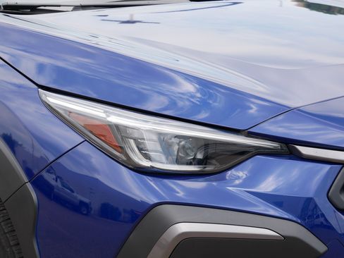 Used 2024 Subaru Crosstrek 2.5i Limited AWD/4WD image 16