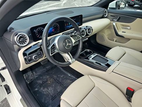 Certified 2025 Mercedes-Benz CLA 250 4MATIC image 16