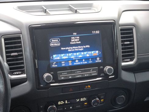 Used 2023 Nissan Frontier SV w/ SV Convenience Package RWD image 16