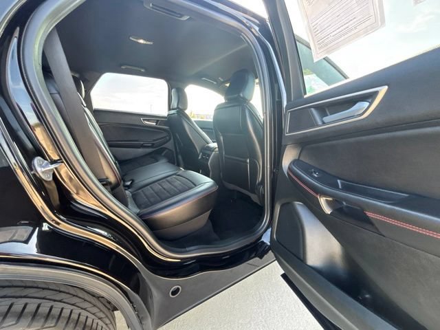 Used 2022 Ford Edge ST-Line AWD/4WD image 25