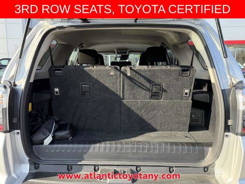 Certified 2024 Toyota 4Runner SR5 AWD/4WD image 10