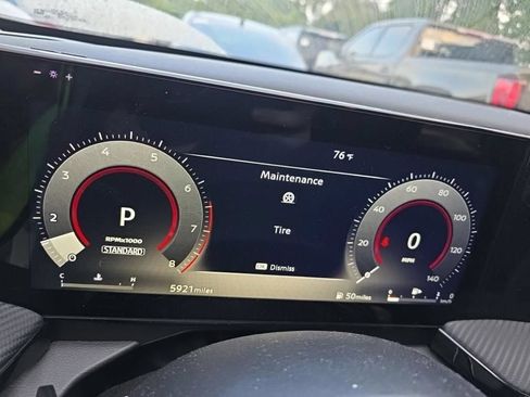 Used 2025 Nissan Kicks SR FWD image 6