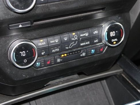 Used 2018 Ford Expedition XLT w/ Equipment Group 202A image 26